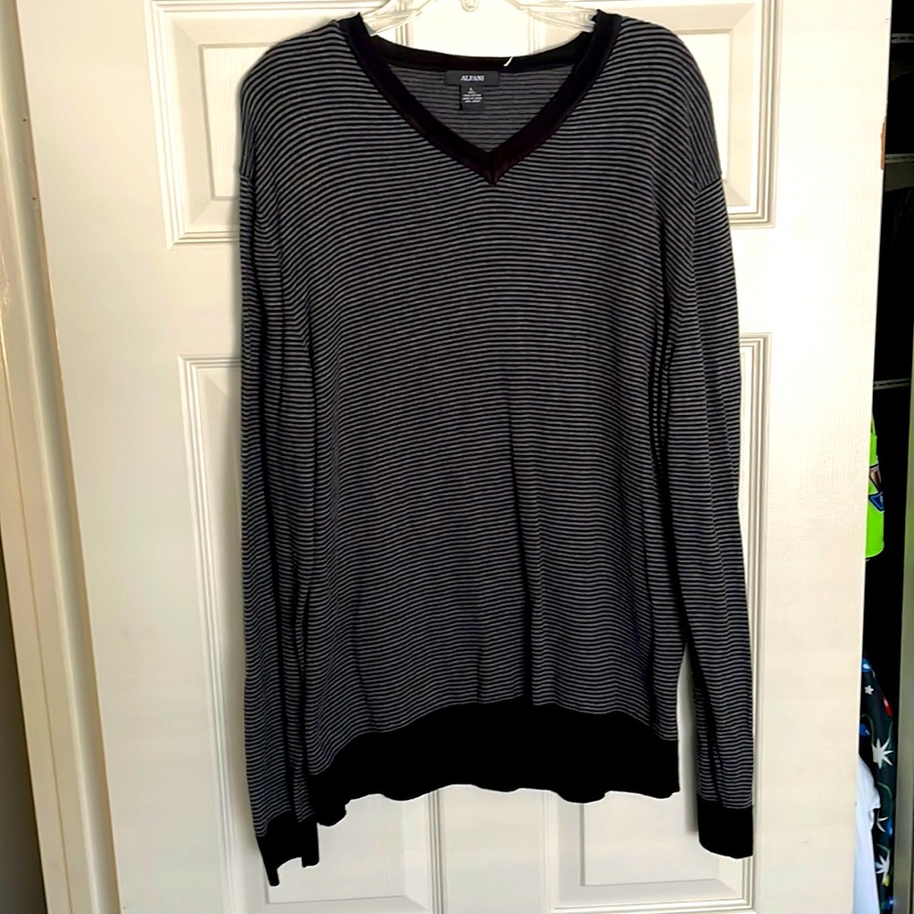 Alfani thin sweater - Size L